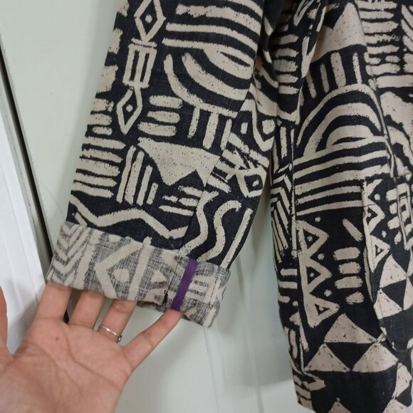 I Love H81 Blazer Large 100% Linen Womens Black & White Tribal Print Jacket - Picture 3 of 10